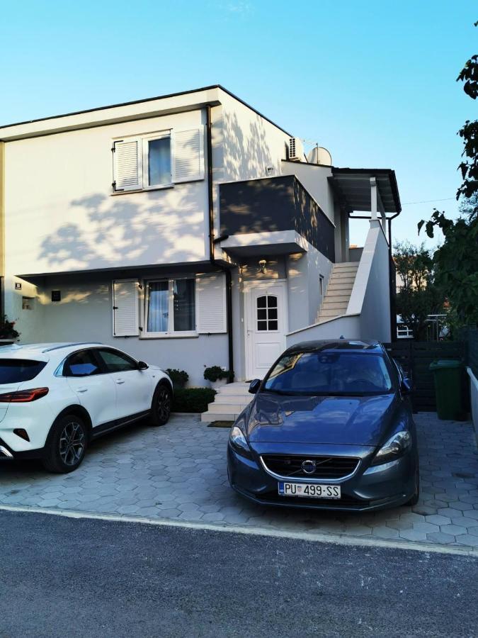 Apartment Ana Fazana Exterior photo